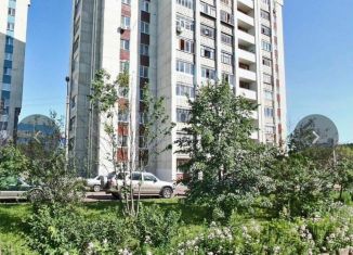 Продам 2-ком. квартиру, 50 м2, Республика Башкортостан, бульвар Славы, 2/2