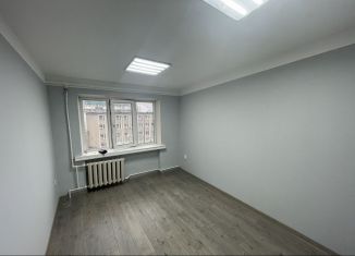 Офис в аренду, 15 м2, Махачкала, улица Абубакарова, 115