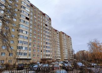 Продаю 2-ком. квартиру, 70 м2, Санкт-Петербург, Фрунзенский район, Альпийский переулок, 32