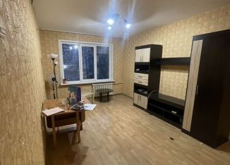 Сдам 2-ком. квартиру, 46 м2, Казань, проспект Ямашева, 6, Московский район