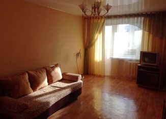 Аренда 1-комнатной квартиры, 40 м2, Казань, улица Татарстан, 13