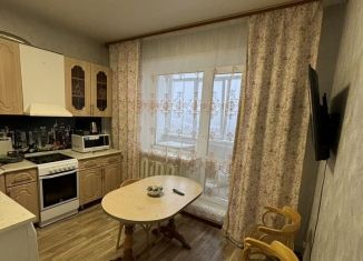 Сдам 3-комнатную квартиру, 74 м2, Саха (Якутия), Чурапчинская улица, 50