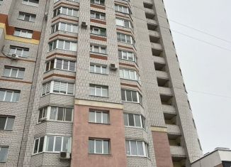 Продается 3-ком. квартира, 81 м2, Брянская область, улица Крахмалёва, 37