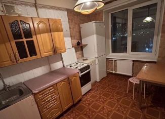 Аренда 3-комнатной квартиры, 65 м2, Санкт-Петербург, проспект Металлистов, 82, Красногвардейский район