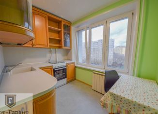 Аренда 2-комнатной квартиры, 45 м2, Москва, улица Гастелло, 4, метро Сокольники