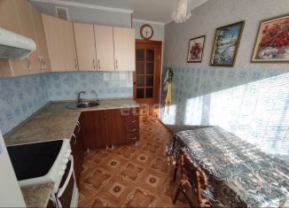 2-ком. квартира в аренду, 56 м2, Тобольск, микрорайон 7А, 14А