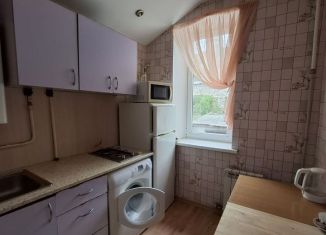 Сдается 2-комнатная квартира, 40 м2, Севастополь, улица Гоголя, 7