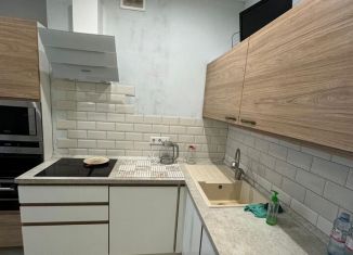 Продажа 2-комнатной квартиры, 70 м2, Республика Башкортостан, улица Карла Маркса, 60