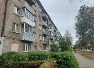 Сдается в аренду 2-ком. квартира, 42 м2, Московская область, улица Советской Конституции, 33