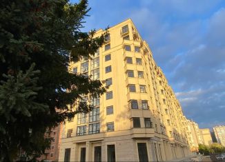 Продам 2-комнатную квартиру, 63.3 м2, Калининград, улица Старшины Дадаева, 55