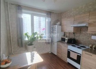 Продажа 2-комнатной квартиры, 53.8 м2, Москва, Осенняя улица, 30, метро Крылатское