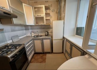 Продам 1-ком. квартиру, 33 м2, Сыктывкар, Советская улица, 34