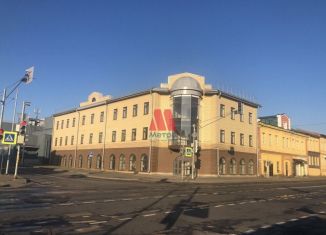Продам торговую площадь, 600 м2, Рыбинск, Волжская набережная, 129