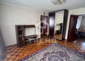 Продажа комнаты, 30.3 м2, Санкт-Петербург, улица Коммунаров, 124