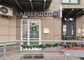 Сдаю в аренду торговую площадь, 27 м2, Москва, метро Ботанический сад, улица Бажова, 8