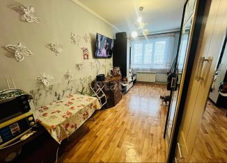 Продается 1-ком. квартира, 39 м2, Кемерово, проспект Шахтёров, 62А