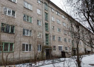 Продажа 2-комнатной квартиры, 45.7 м2, Боровичи, Сушанская улица, 6