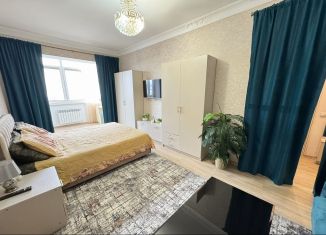 Продаю 1-комнатную квартиру, 45 м2, Дагестан, проспект М. Омарова, 6Б