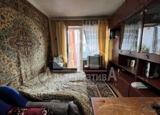 Продаю трехкомнатную квартиру, 60 м2, Кисловодск, улица Гастелло, 26