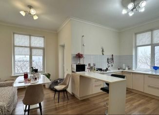 Продаю дом, 343.7 м2, Симферополь, улица Нестерова