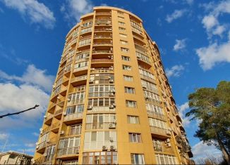 Продается трехкомнатная квартира, 100 м2, Сочи, микрорайон Курортный Городок, улица Ленина, 219/35