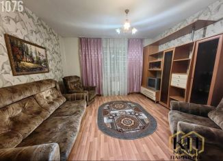 Продается двухкомнатная квартира, 52.6 м2, Екатеринбург, Походная улица, 63