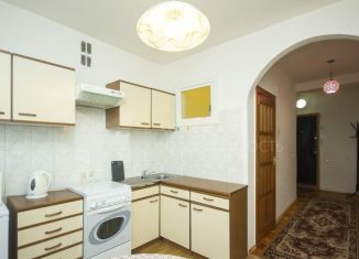 Продается 1-комнатная квартира, 40 м2, Тюмень, Советская улица, 84