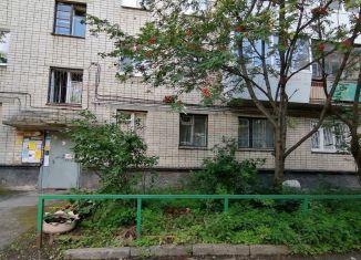 Продается 3-ком. квартира, 57 м2, Свердловская область, улица Энтузиастов, 39