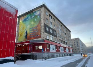 Продам помещение свободного назначения, 410 м2, Норильск, улица Завенягина, 6к3