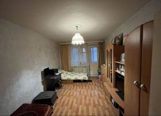 Продам двухкомнатную квартиру, 42 м2, Азов, улица Макаровского, 33