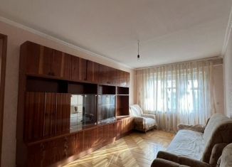 4-комнатная квартира в аренду, 60 м2, Прохладный, улица Ленина, 80