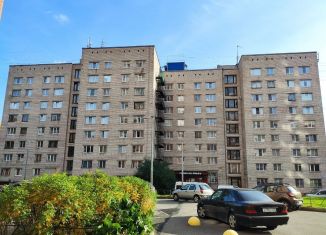 Аренда комнаты, 18 м2, Санкт-Петербург, улица Ушинского, 5к2, Калининский район