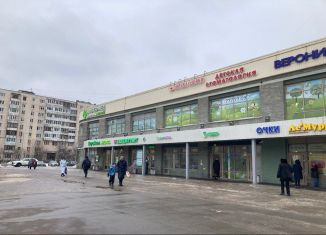 Сдаю в аренду торговую площадь, 110 м2, Санкт-Петербург, метро Купчино, улица Олеко Дундича, 17к1