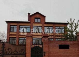 Продаю коттедж, 478 м2, Амурская область, Центральная улица