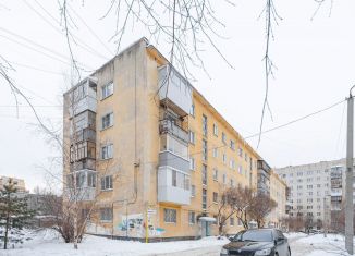 Продажа 2-комнатной квартиры, 42 м2, Екатеринбург, улица Анри Барбюса, 15, метро Площадь 1905 года