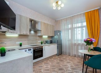 Сдается 1-ком. квартира, 50 м2, Тюмень, улица Малыгина, 90, ЖК Паруса