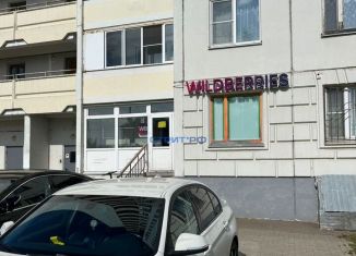 Продам торговую площадь, 75 м2, Лобня, улица Чайковского, 25