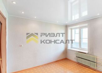 Продается 3-ком. квартира, 58 м2, Омск, Ленинский округ, Крыловская улица, 21/1