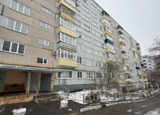 Продаю двухкомнатную квартиру, 52.7 м2, Пенза, проспект Строителей, 144