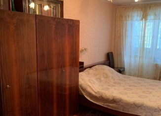 Аренда 3-комнатной квартиры, 70 м2, Москва, улица Красного Маяка, 13к4, район Чертаново Центральное