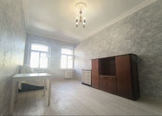 Продается 3-комнатная квартира, 87.3 м2, Санкт-Петербург, 9-я линия Васильевского острова, 70