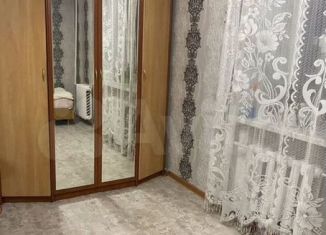 Сдается трехкомнатная квартира, 70 м2, Прокопьевск, Кирпичная улица, 5