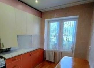 Продажа 2-ком. квартиры, 49 м2, Курск, улица Красной Армии, 35