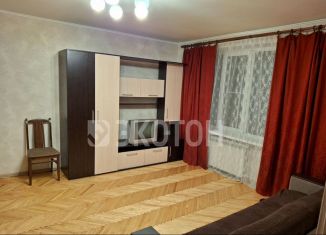 Аренда 2-ком. квартиры, 46 м2, Санкт-Петербург, Купчинская улица, 10к3, метро Купчино