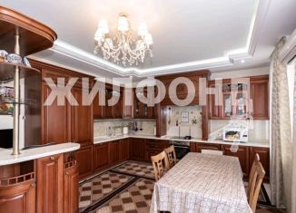 Дом на продажу, 383 м2, село Новолуговое