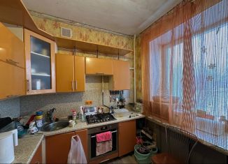 Продается двухкомнатная квартира, 55 м2, Клин, улица Мира, 4