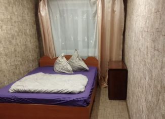 Аренда трехкомнатной квартиры, 65 м2, Лениногорск, проспект Шашина, 33