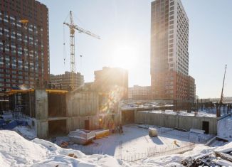 Продаю трехкомнатную квартиру, 94 м2, Тюмень, улица Пожарных и Спасателей, 16