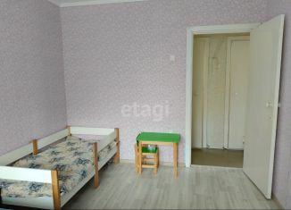 Продается двухкомнатная квартира, 40 м2, Новоуральск, микрорайон 15, 3