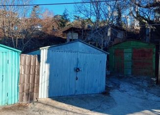 Продам гараж, 18 м2, поселок городского типа Массандра, улица 16 Апреля 1944 года